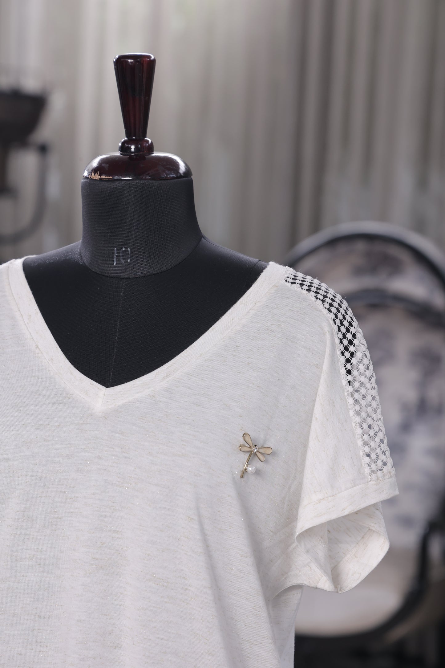 Alpine lace tee