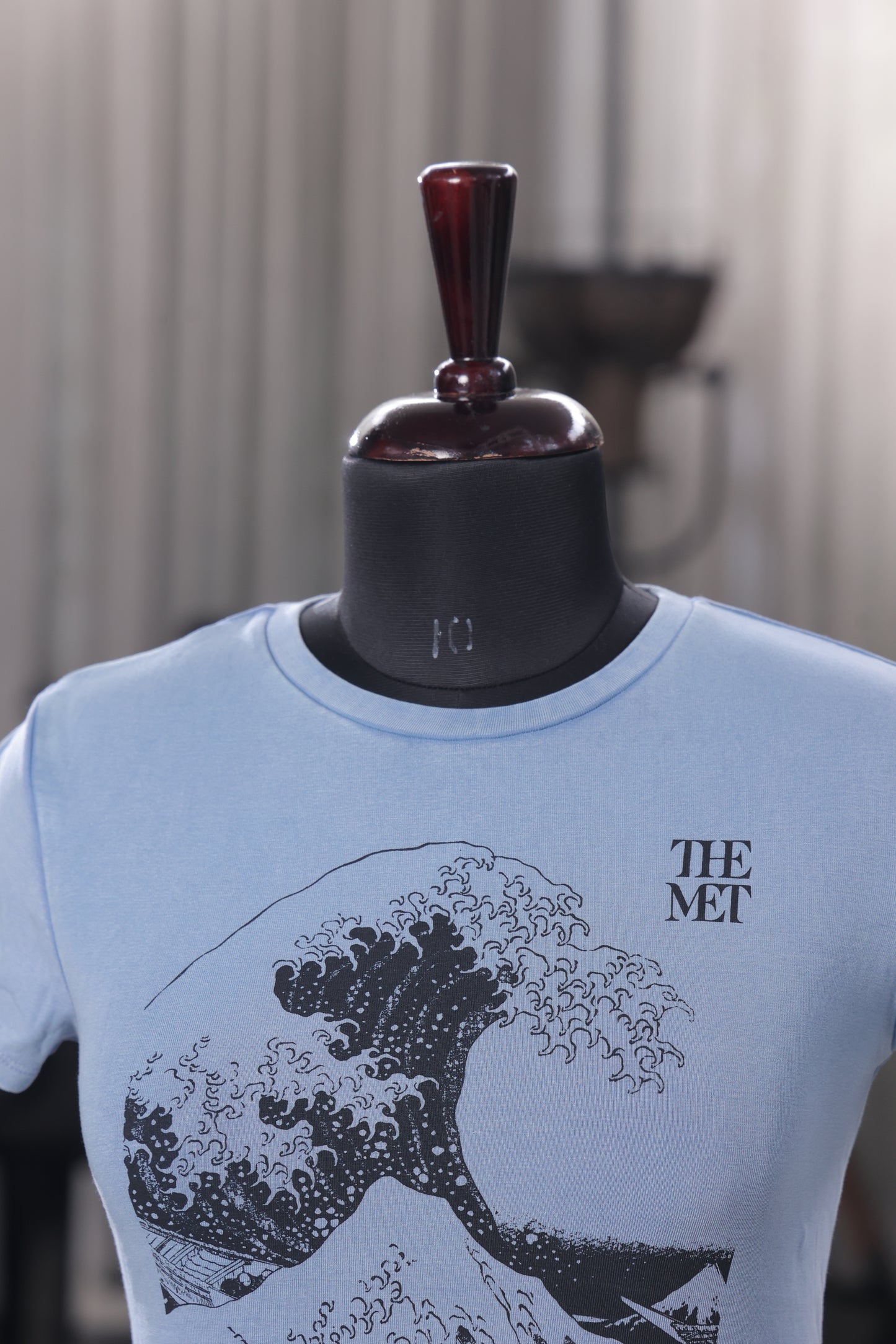 TheMet Tee