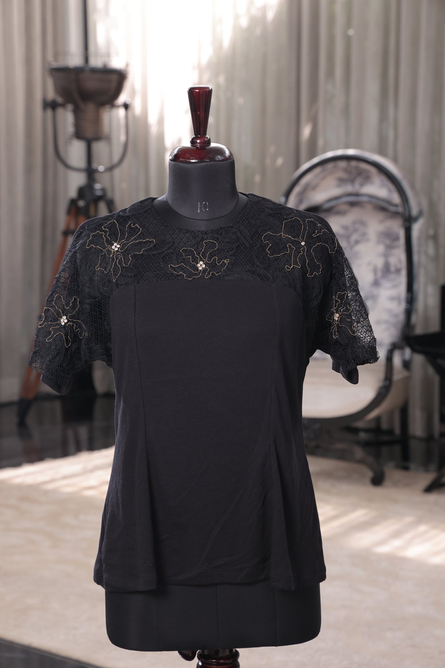 Black Lace Allure
