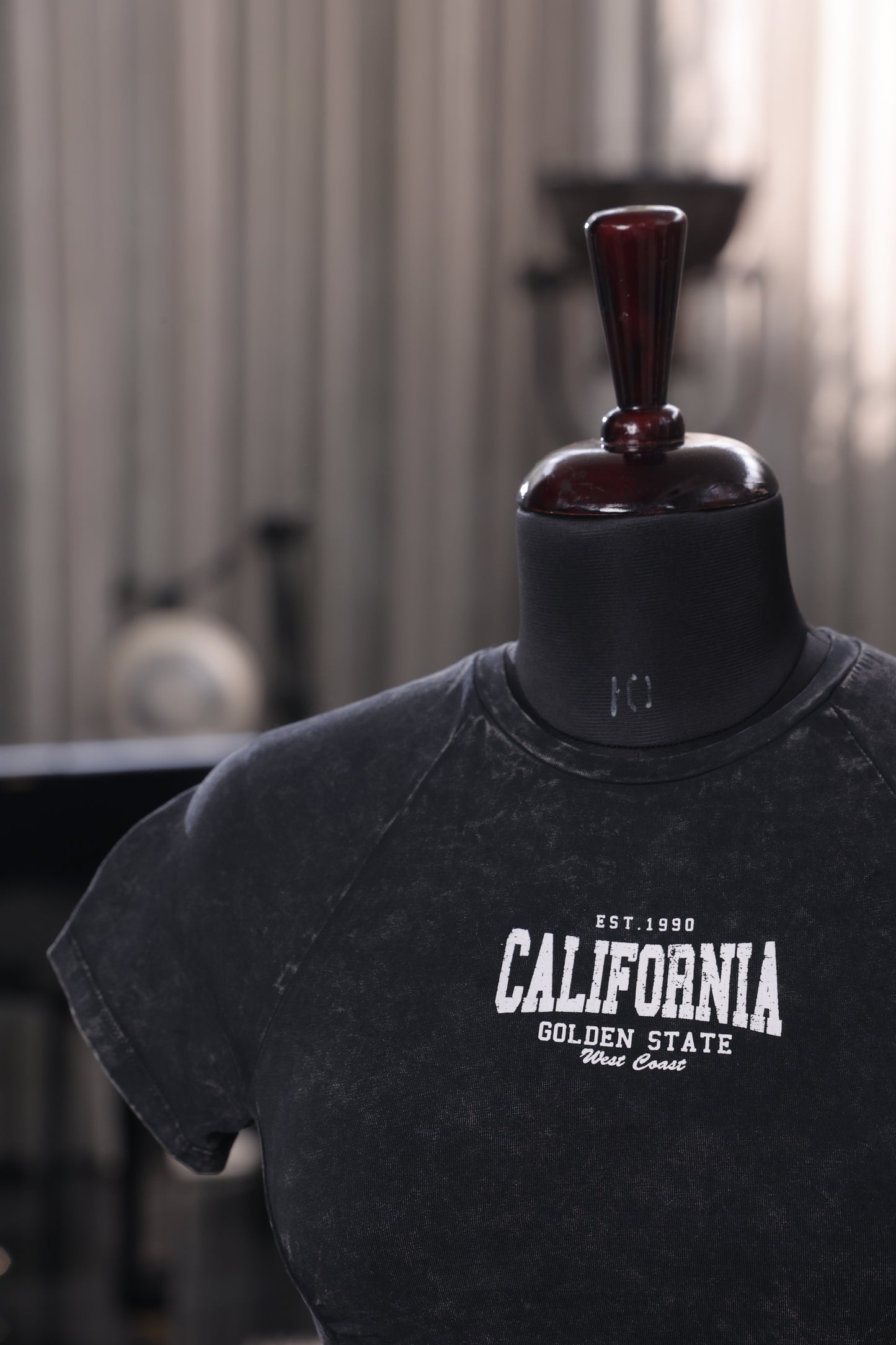 Cali Noir Textured Tee