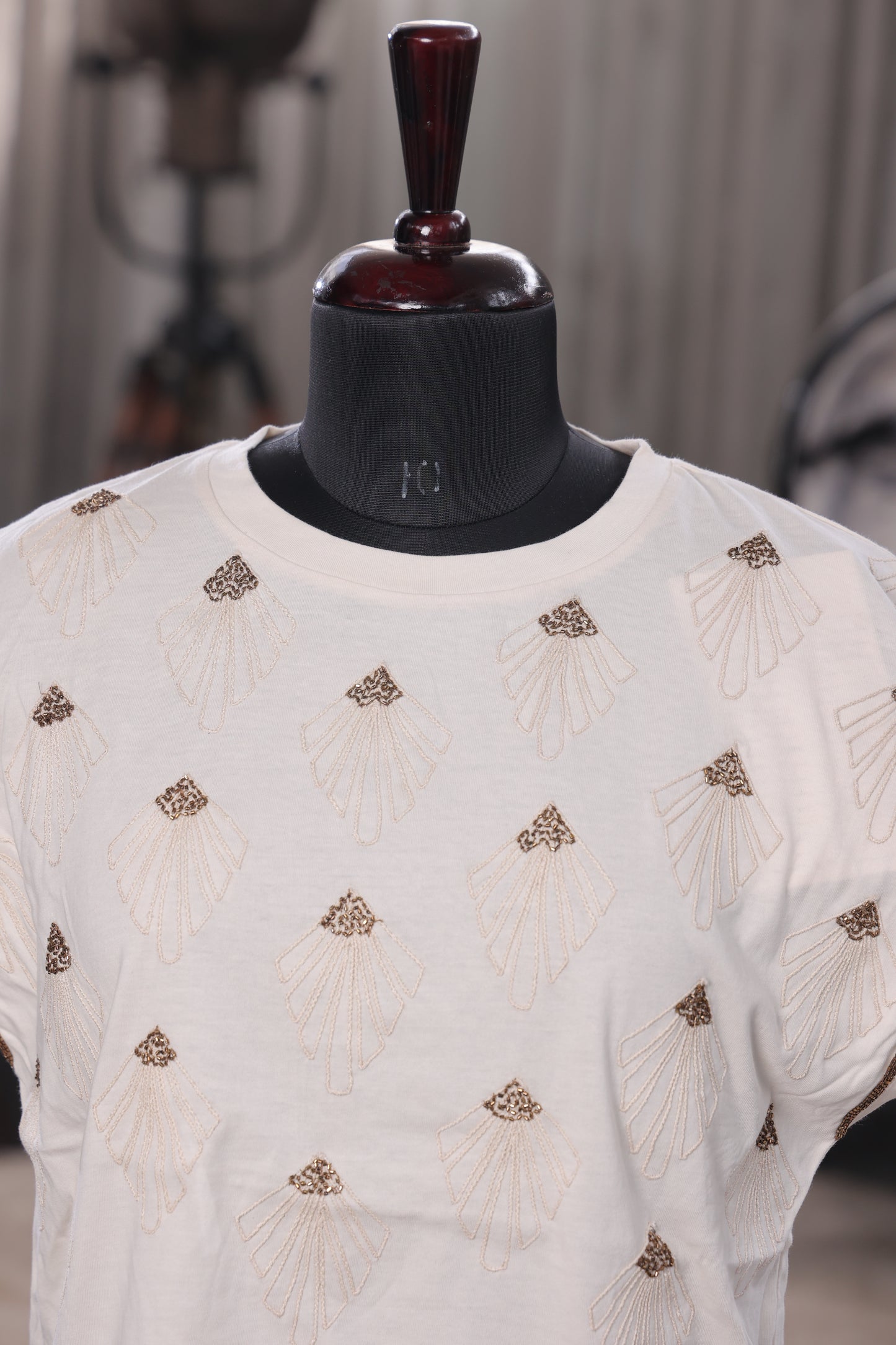 Sandy Gleam Top