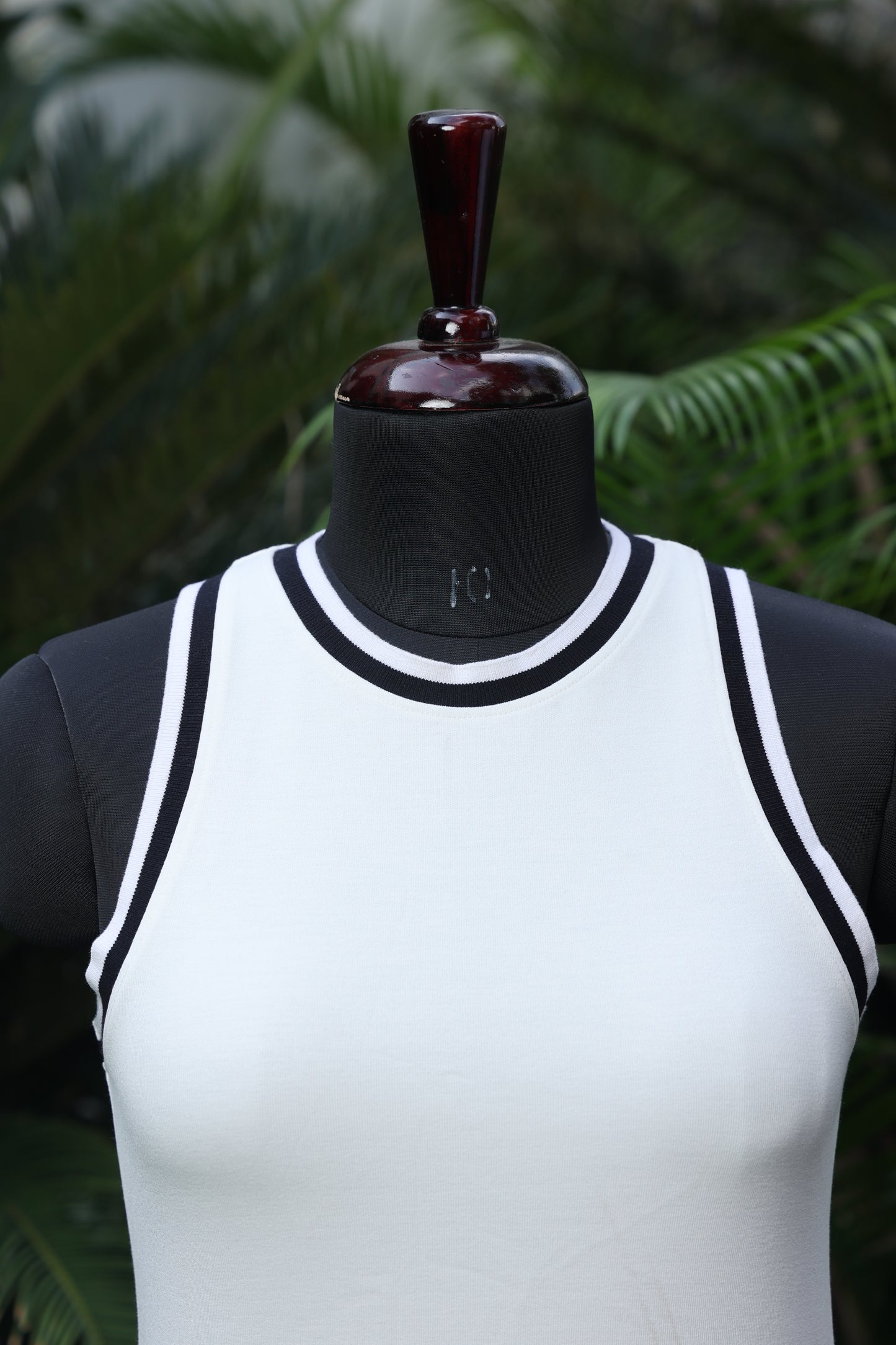 Essence Tank