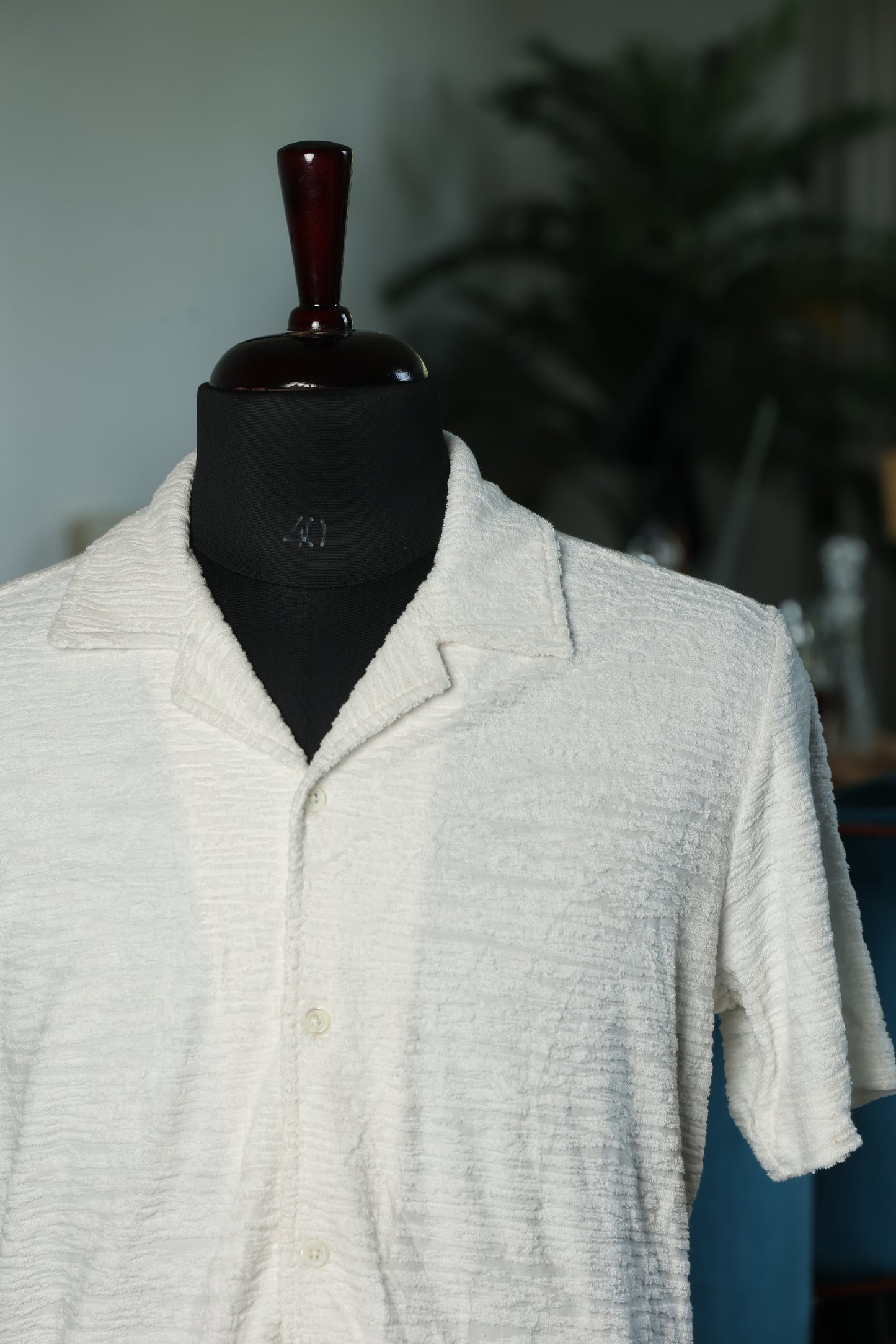 White Texture Essential