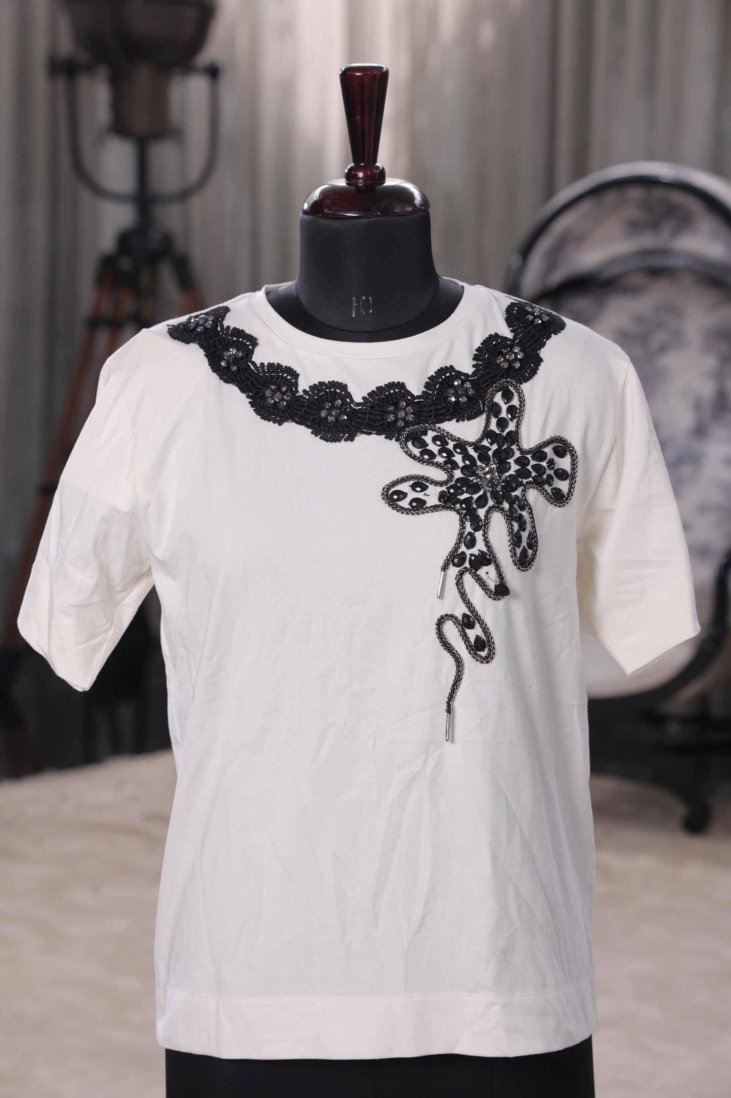 Noir Trim Top