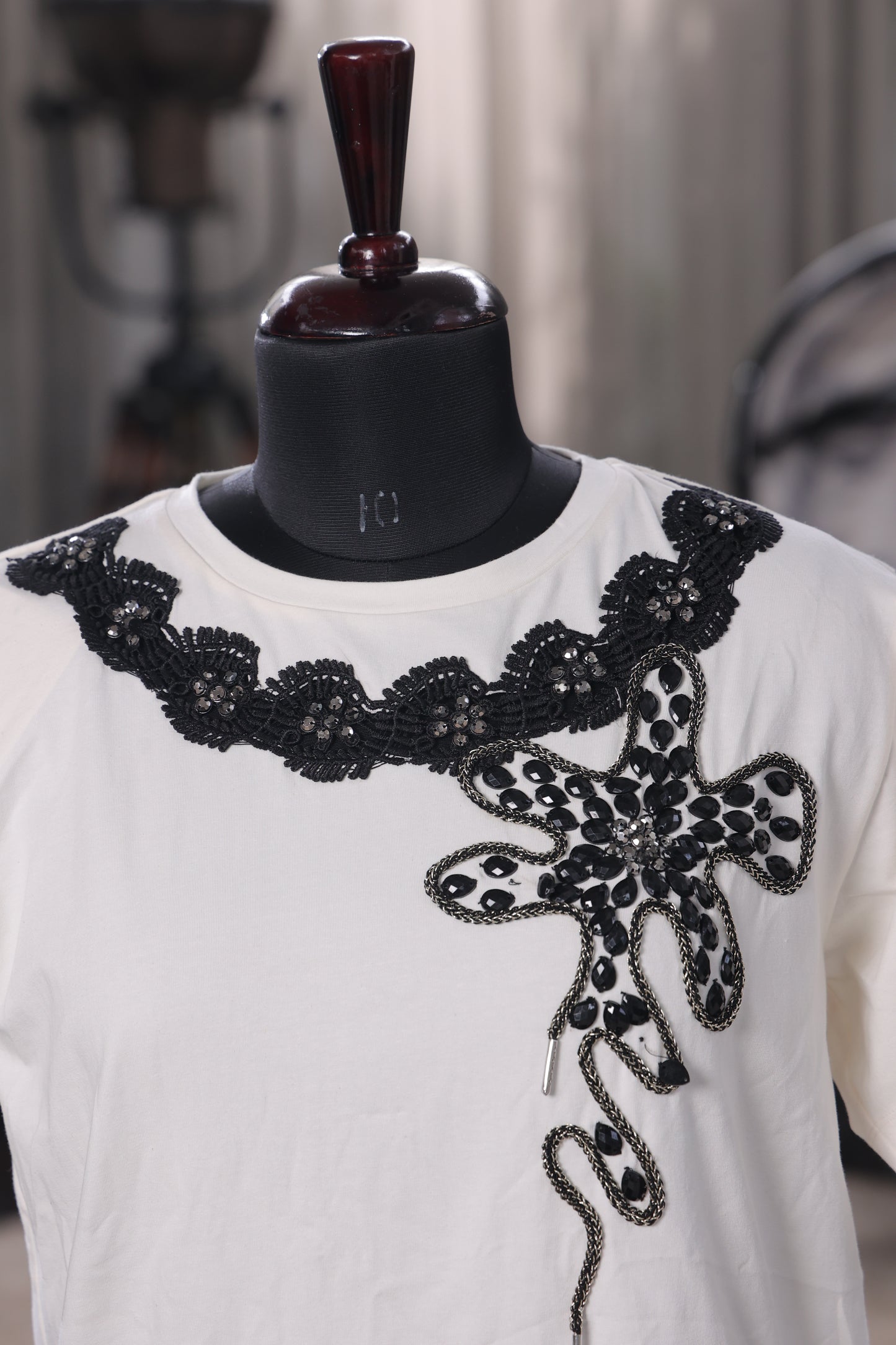 Noir Trim Top