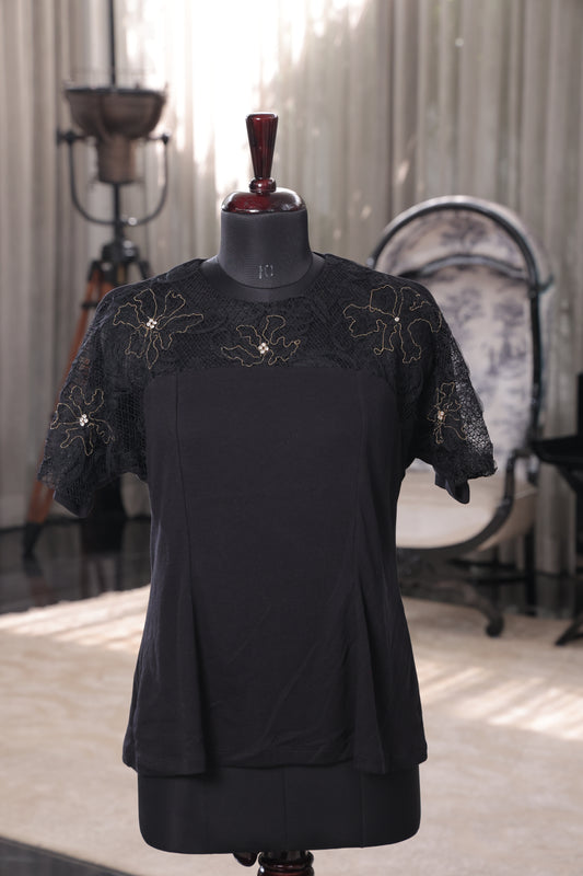 Black Lace Allure