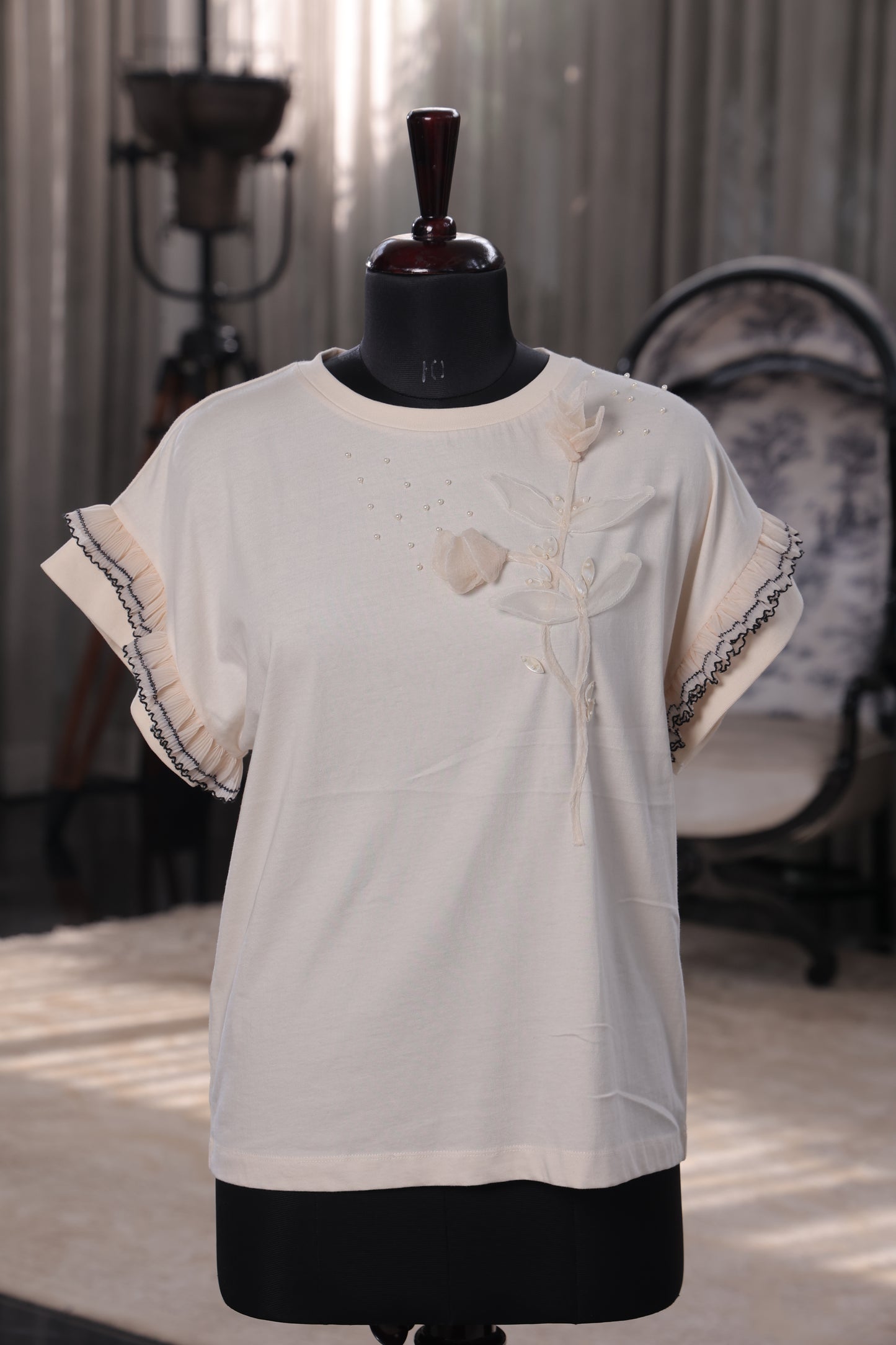 Floral Finesse Tee