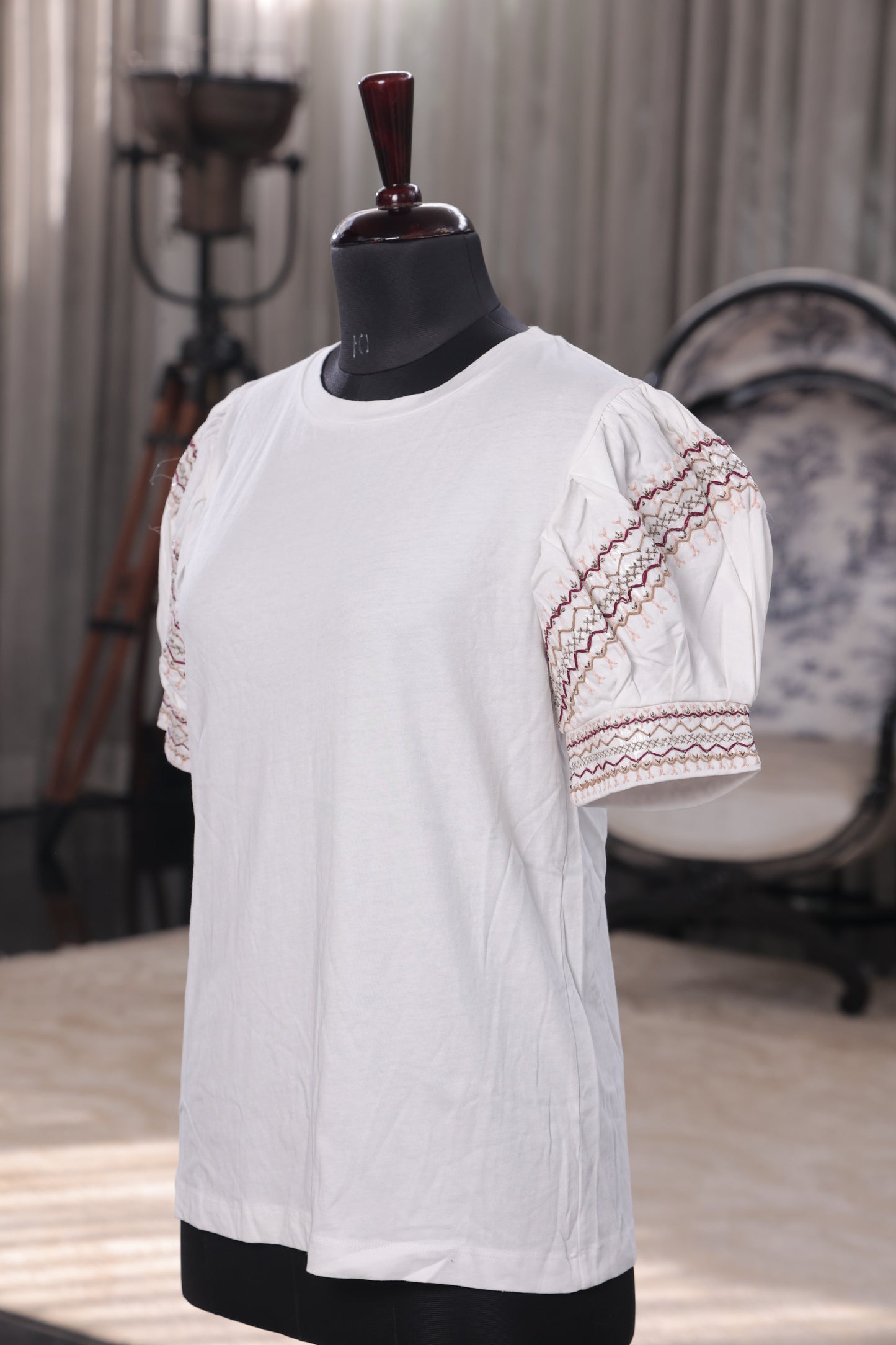Snowveil Statement Top
