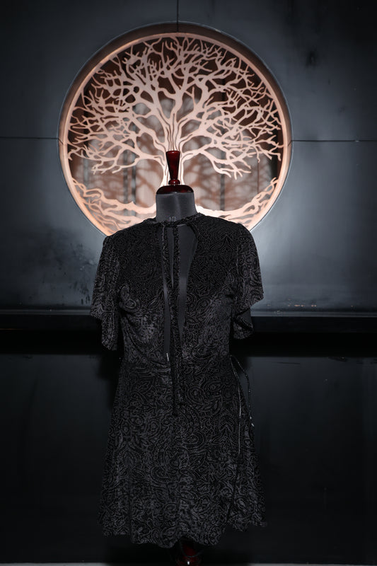 Noir Enchantment